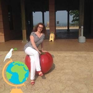 Meet your Posher, Nona